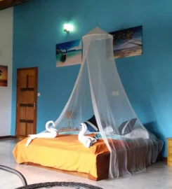 Belle Amie Self Catering