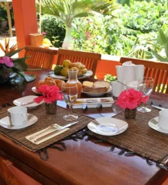 Villa Maora