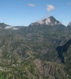 Reunion Mer et Montagne