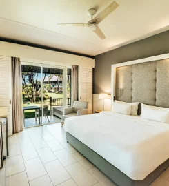 Radisson Blu Azuri Resort & Spa